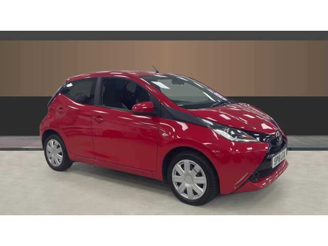 Main listing image - Toyota Aygo