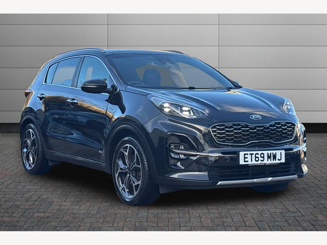 Main listing image - Kia Sportage