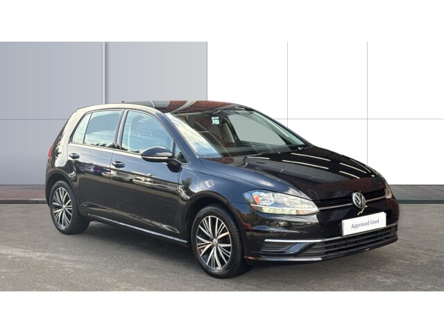 Main listing image - Volkswagen Golf