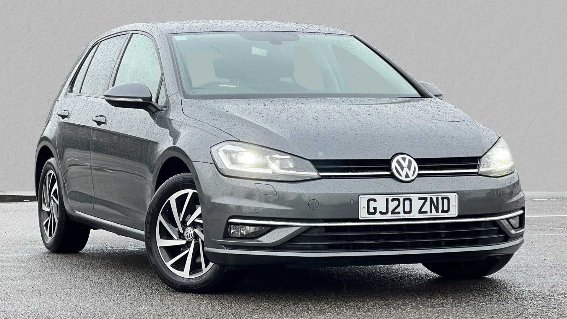 Main listing image - Volkswagen Golf