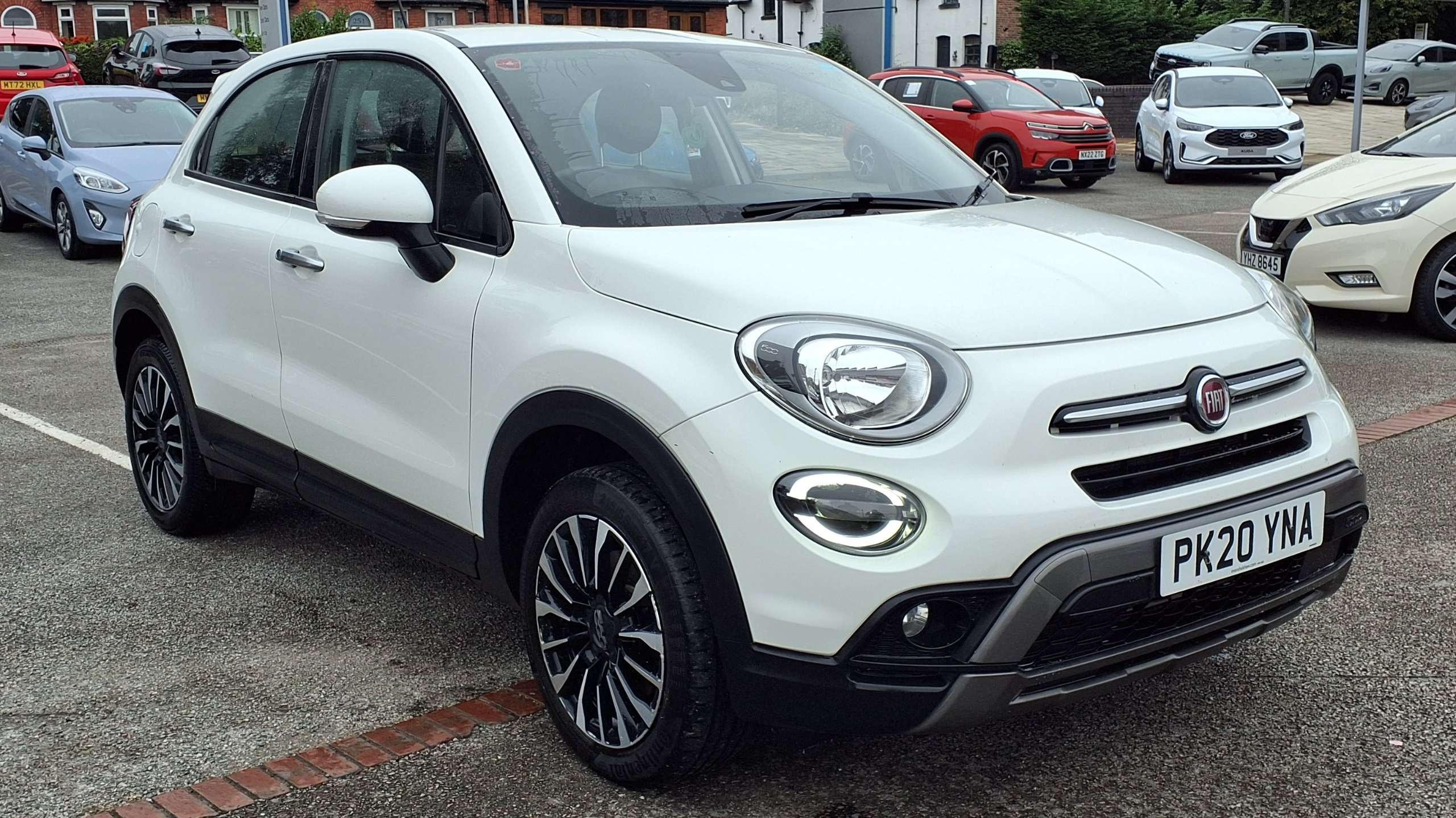 Main listing image - Fiat 500X