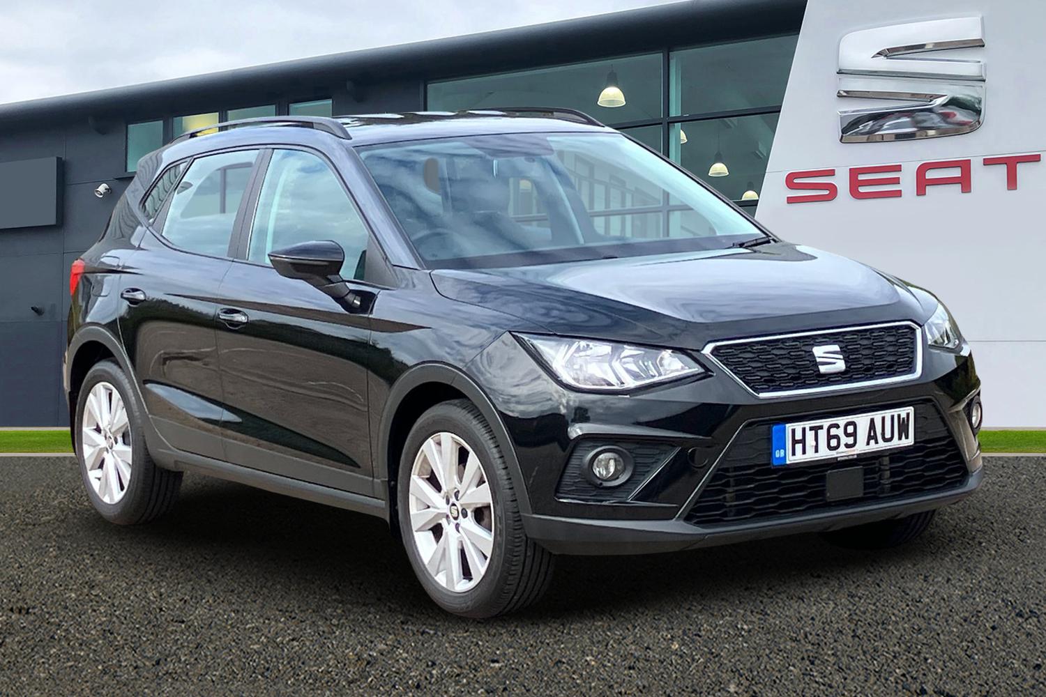 Main listing image - SEAT Arona