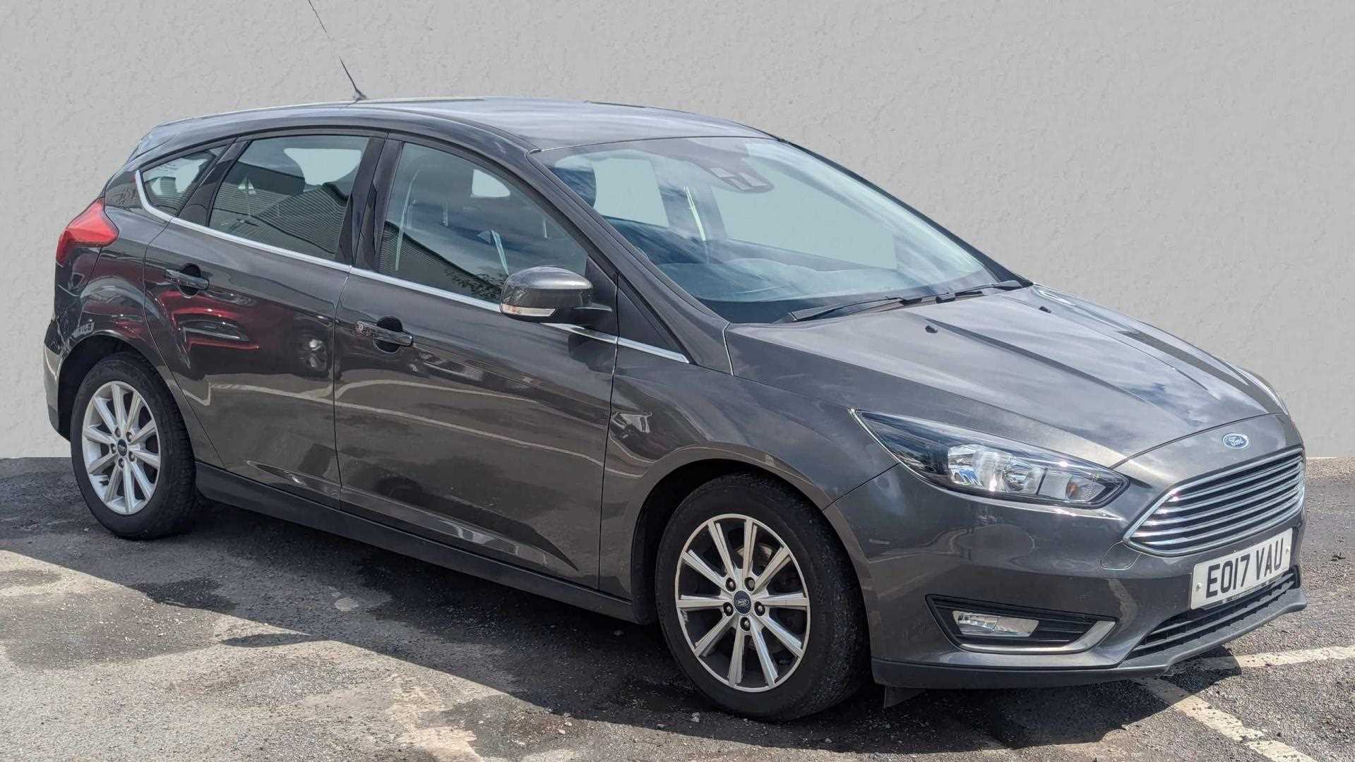 Main listing image - Ford Focus