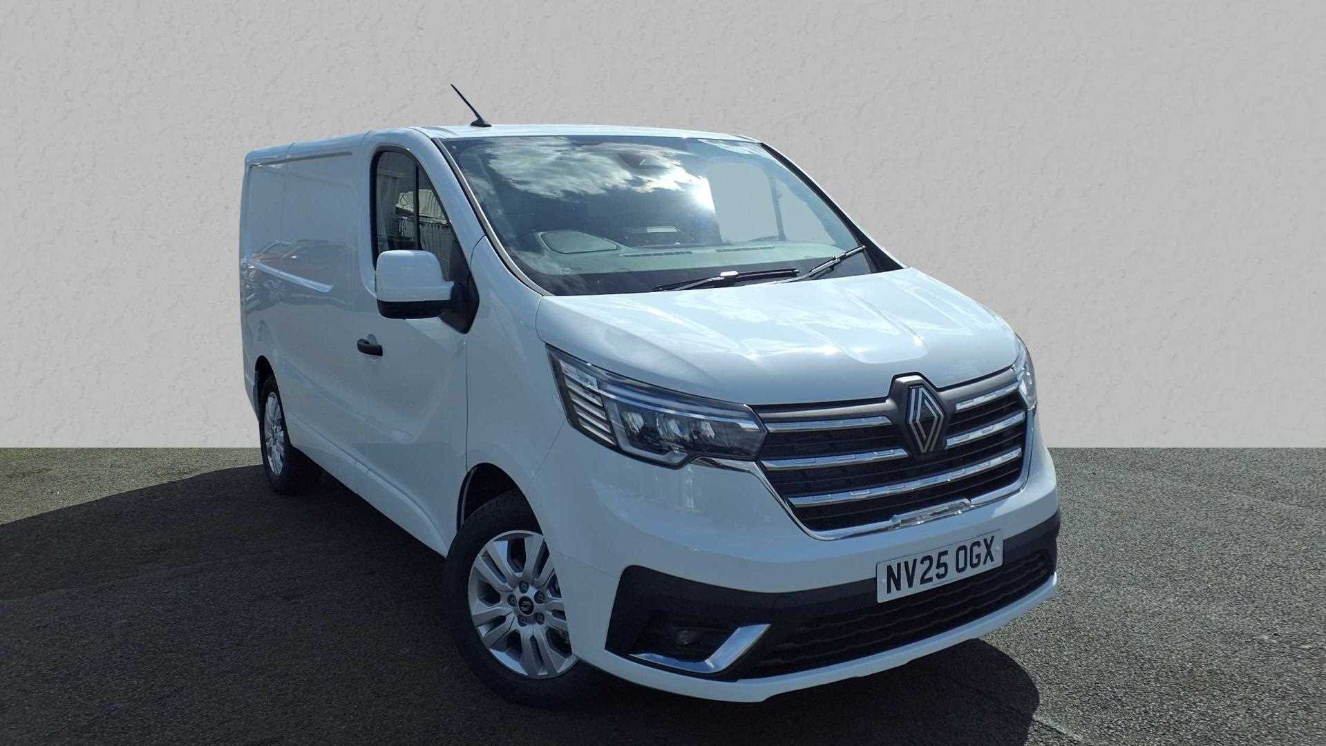 Main listing image - Renault Trafic