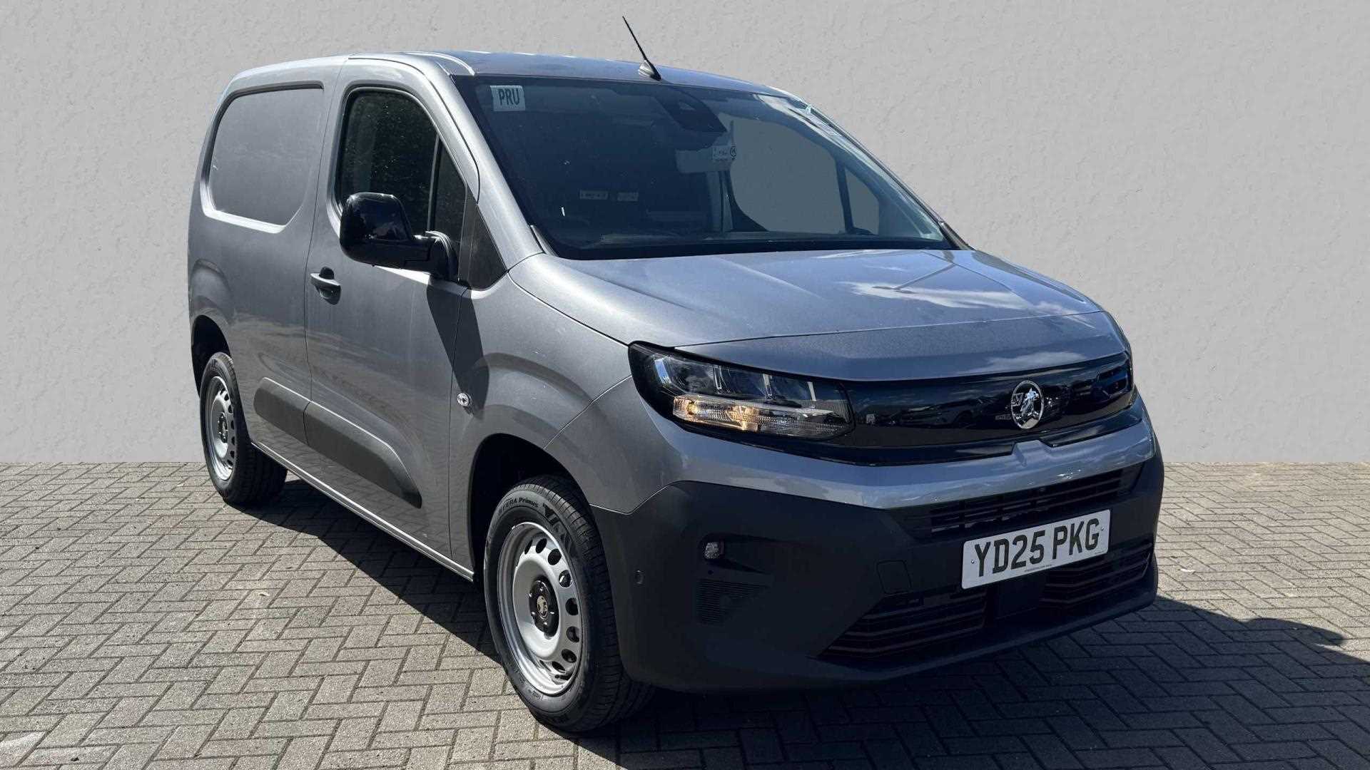 Main listing image - Vauxhall Combo Cargo