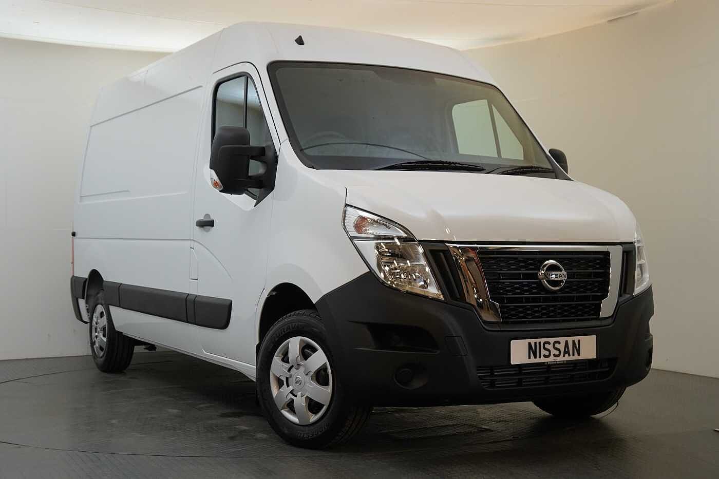 Main listing image - Nissan Interstar