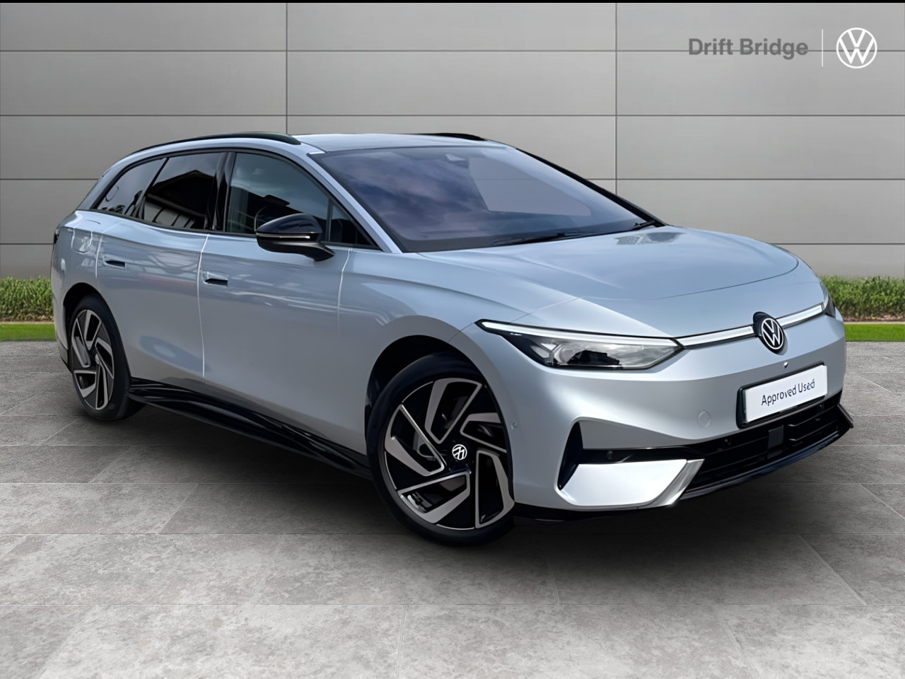 Main listing image - Volkswagen ID.7