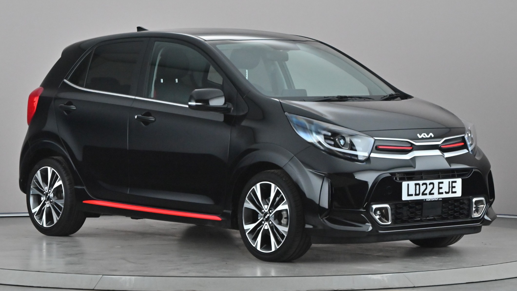 Main listing image - Kia Picanto