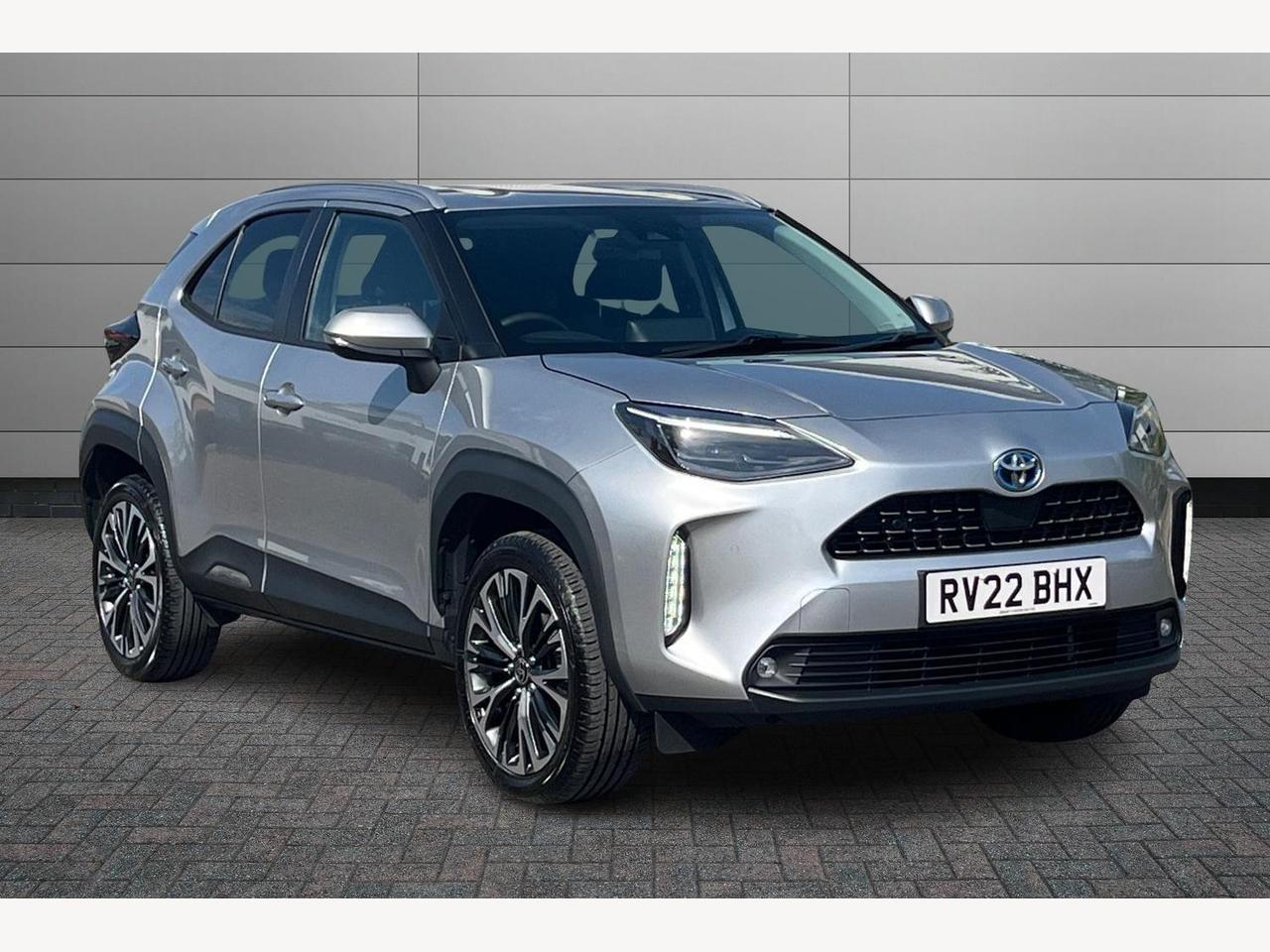 Main listing image - Toyota Yaris Cross