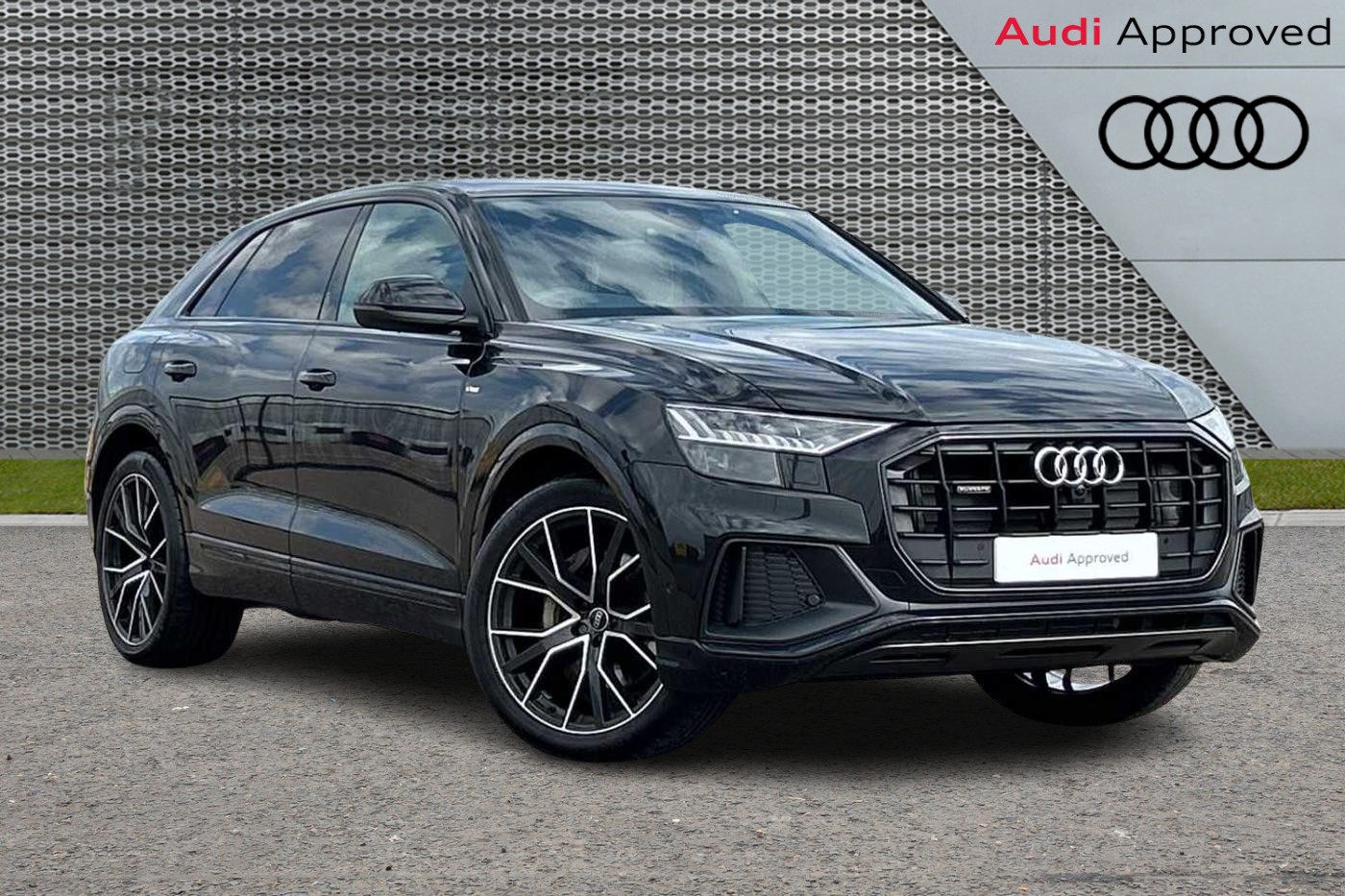 Main listing image - Audi Q8