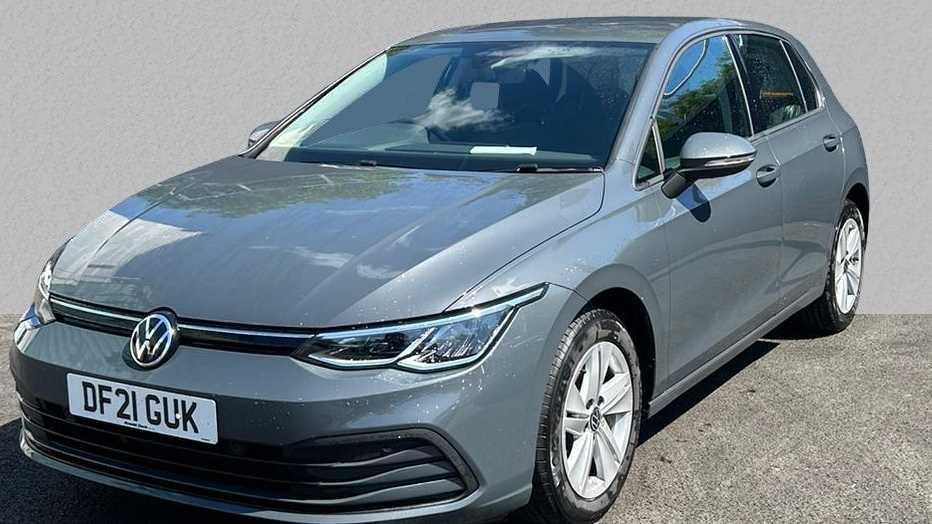Main listing image - Volkswagen Golf