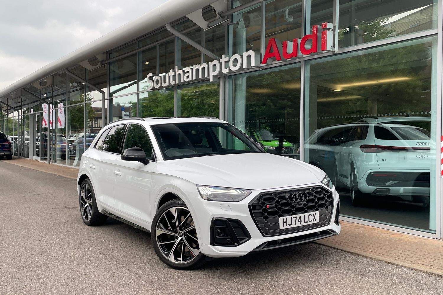 Main listing image - Audi SQ5