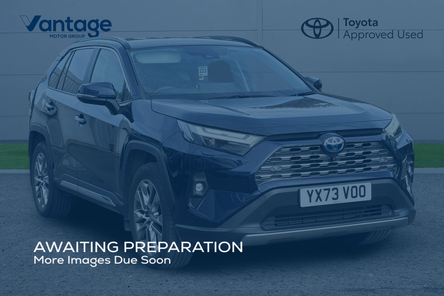 Main listing image - Toyota RAV4