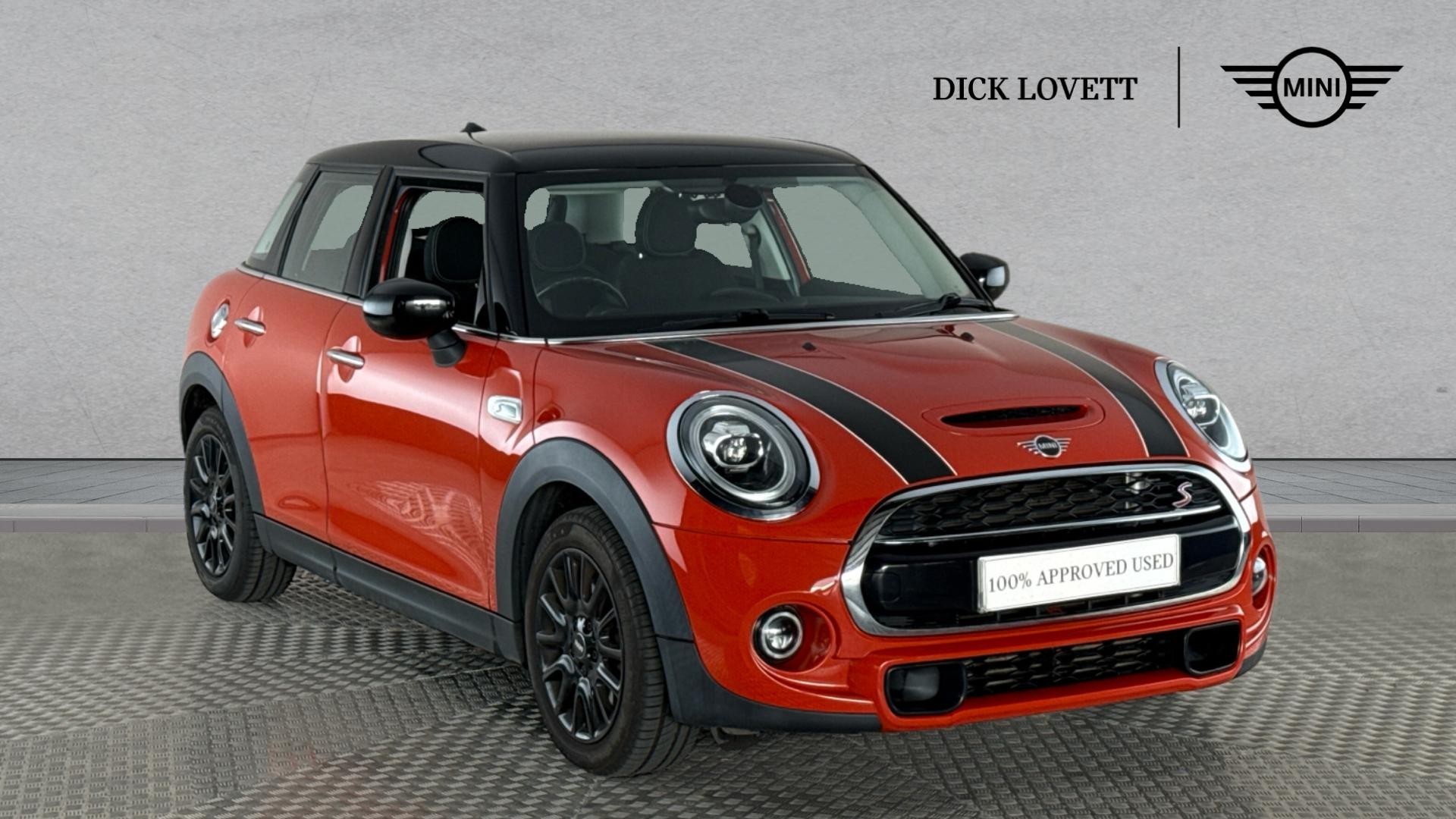 Main listing image - MINI Hatchback 5dr