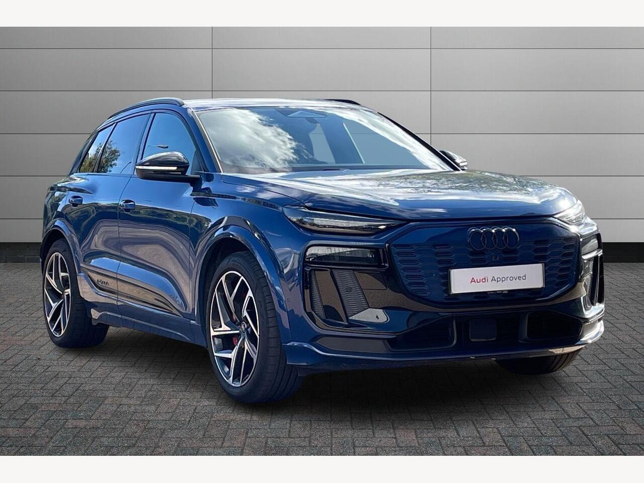 Main listing image - Audi e-tron