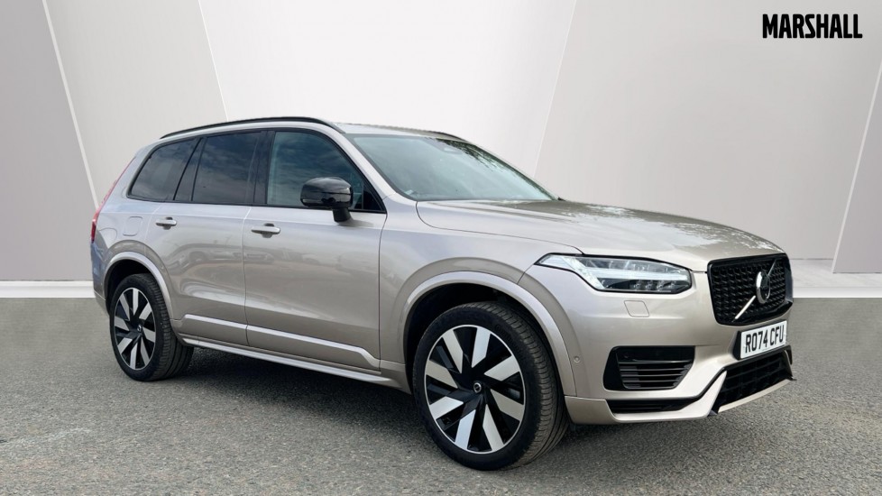 Main listing image - Volvo XC90