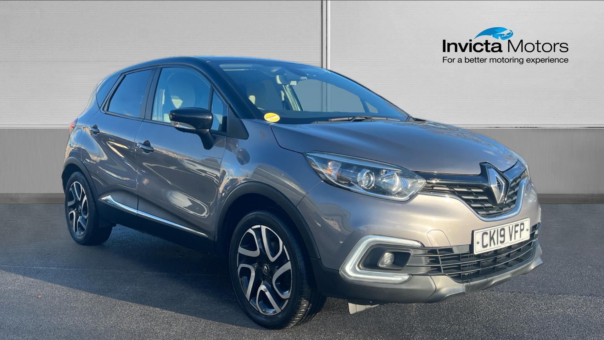 Main listing image - Renault Captur