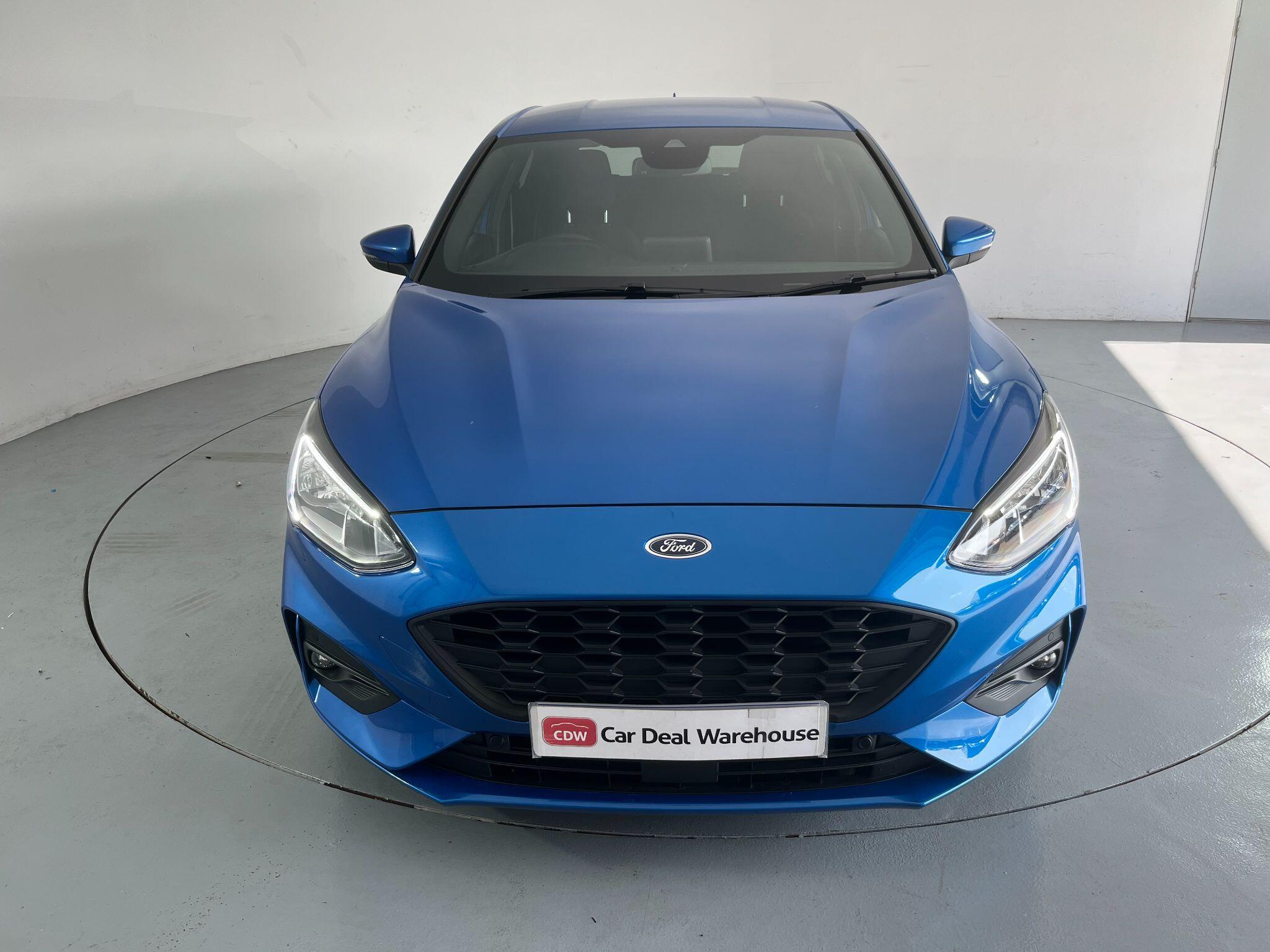 Main listing image - Ford Focus