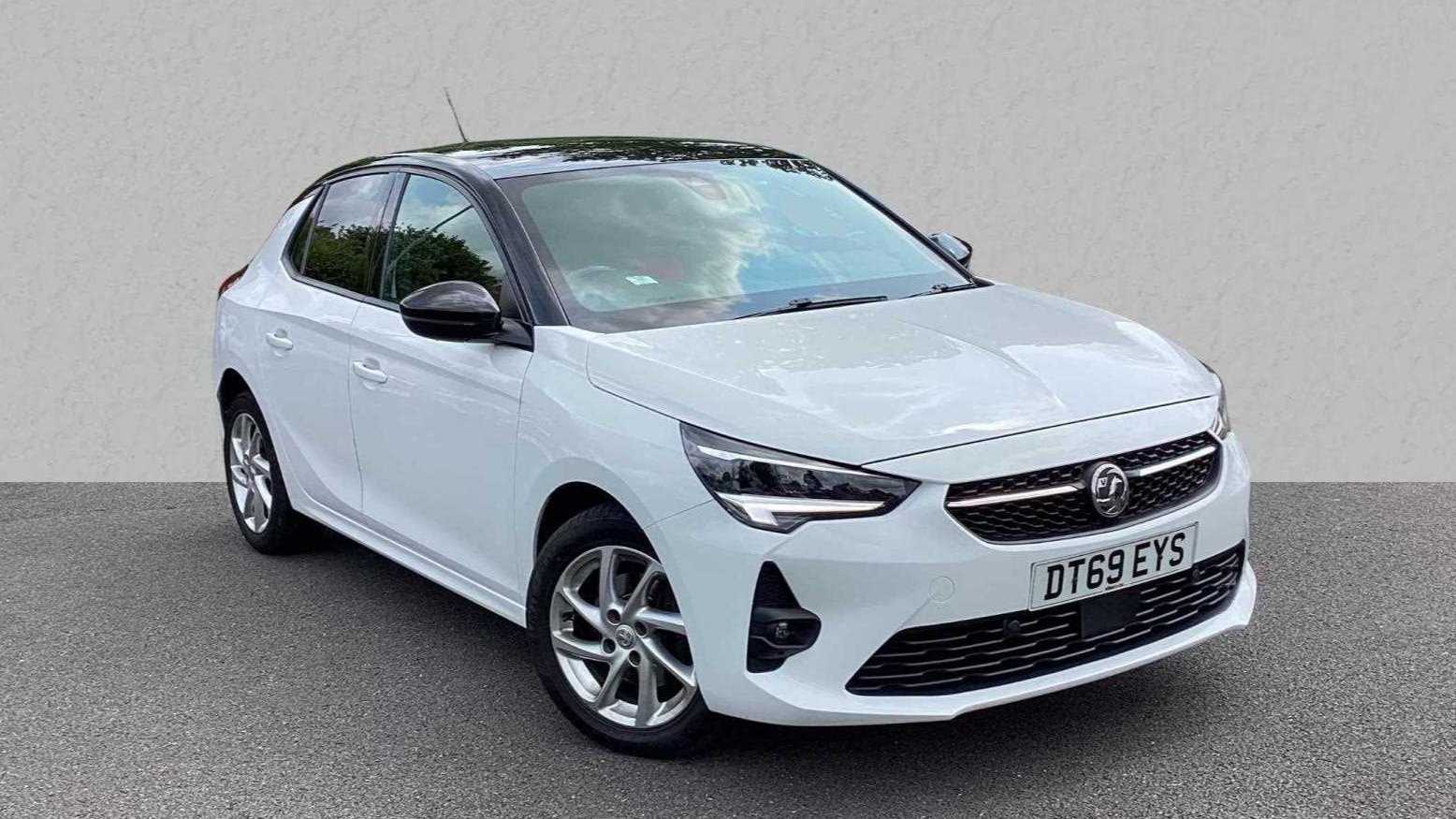 Main listing image - Vauxhall Corsa
