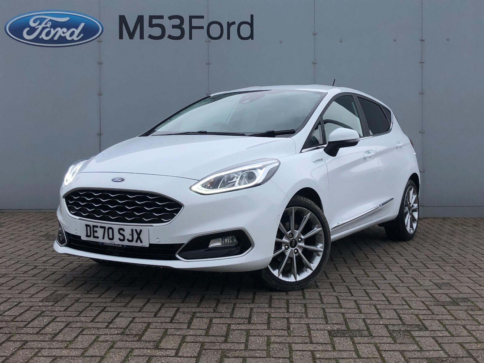 Main listing image - Ford Fiesta