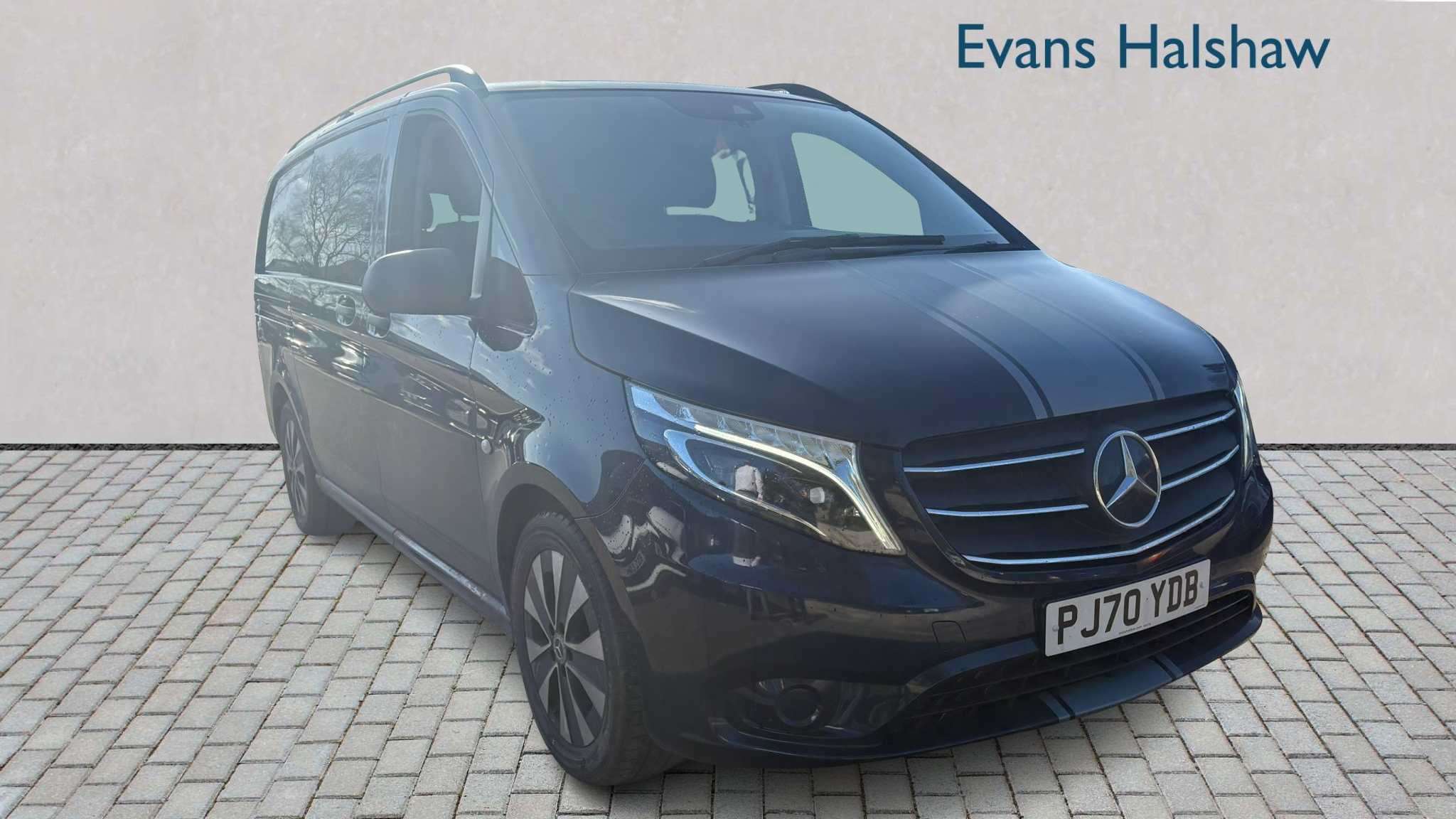 Main listing image - Mercedes-Benz Vito