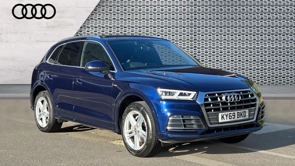 Main listing image - Audi Q5