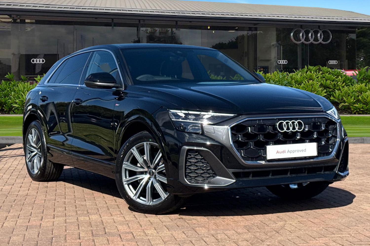 Main listing image - Audi Q8