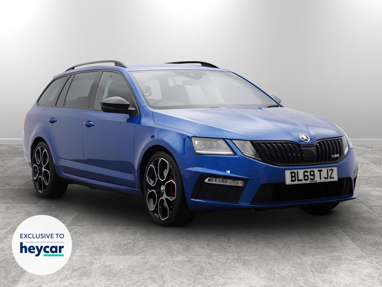 Main listing image - Skoda Octavia Estate