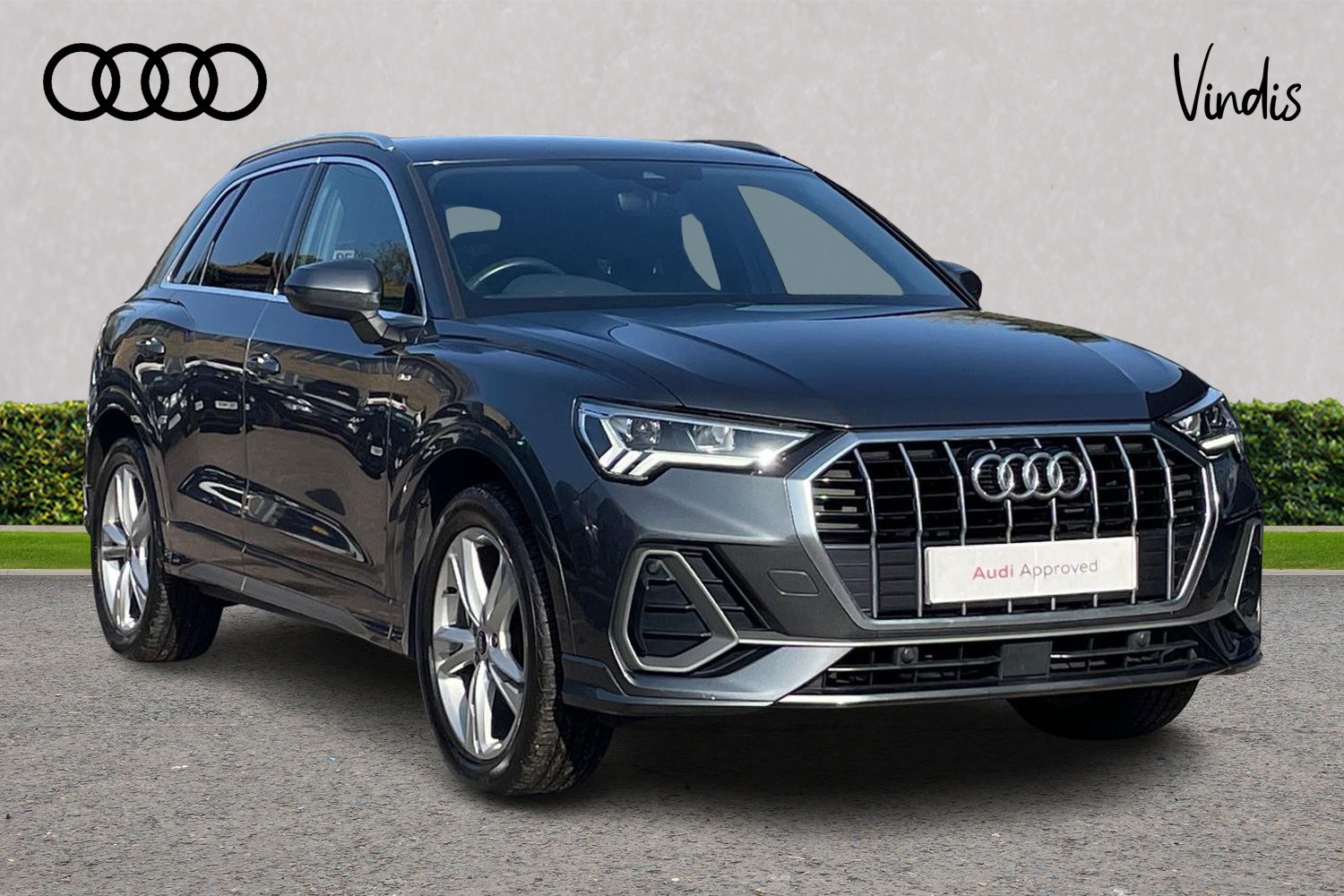 Main listing image - Audi Q3