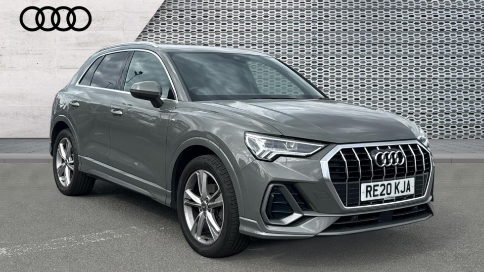 Main listing image - Audi Q3