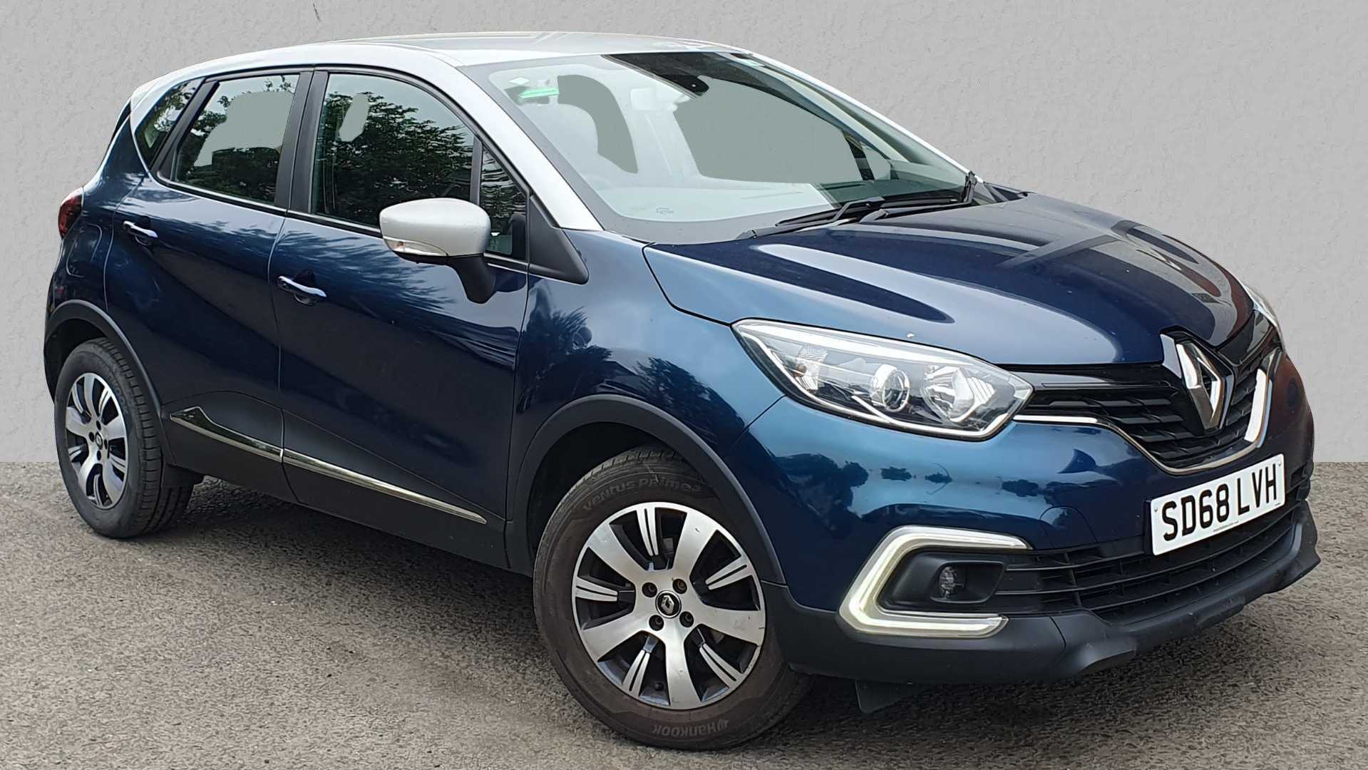 Main listing image - Renault Captur
