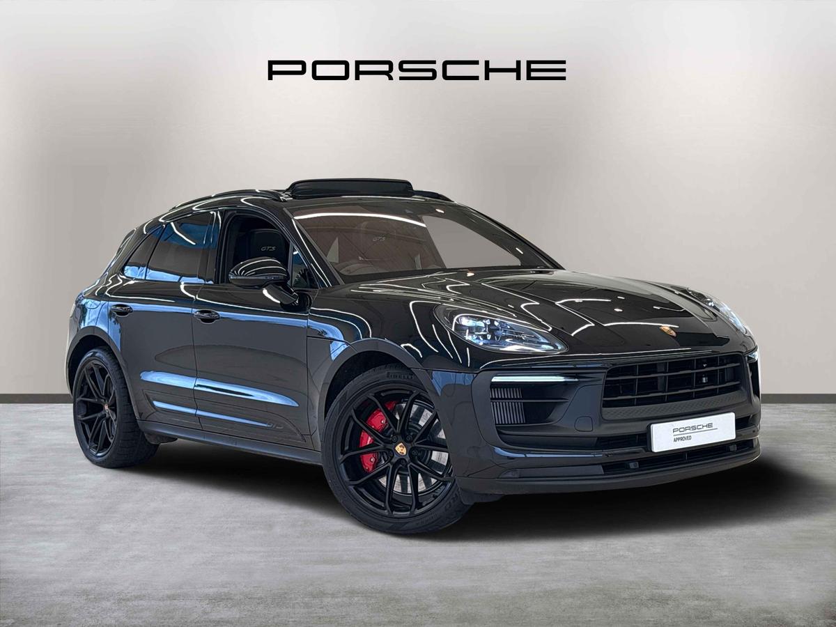 Main listing image - Porsche Macan