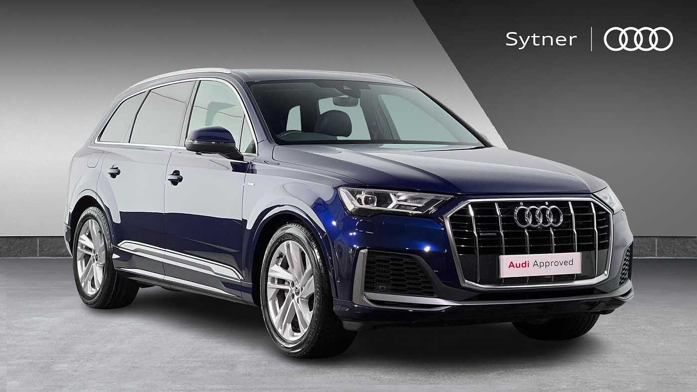 Main listing image - Audi Q7