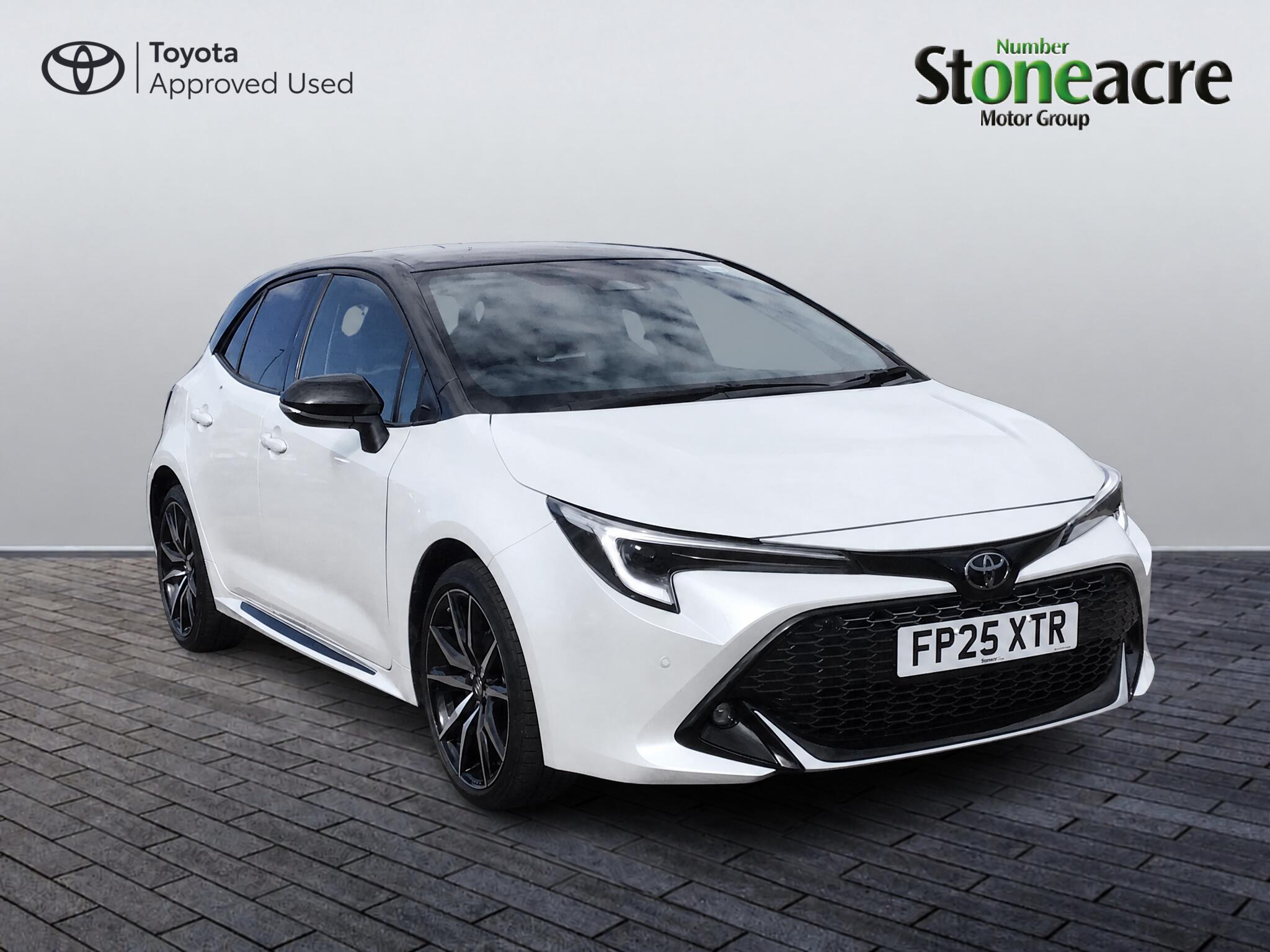 Main listing image - Toyota Corolla
