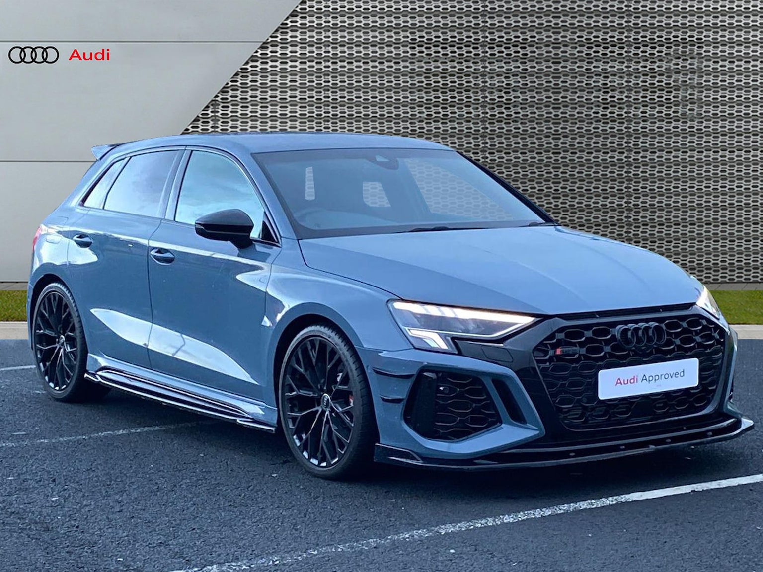 Main listing image - Audi RS3