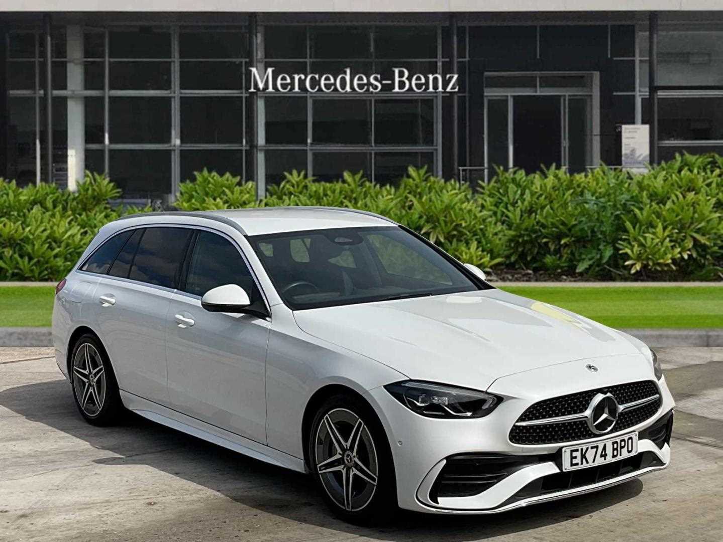 Main listing image - Mercedes-Benz C-Class Estate