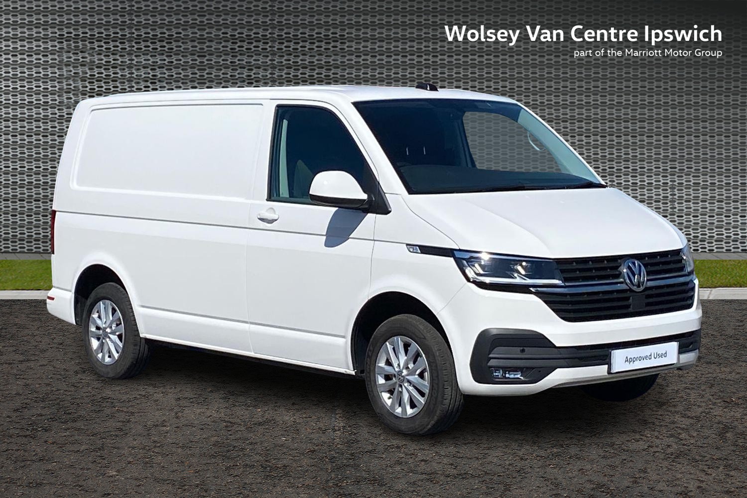 Main listing image - Volkswagen Transporter