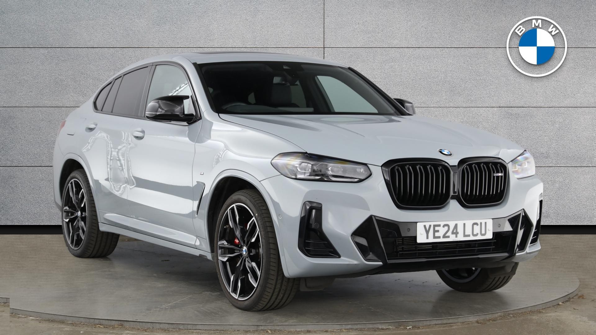 Main listing image - BMW X4