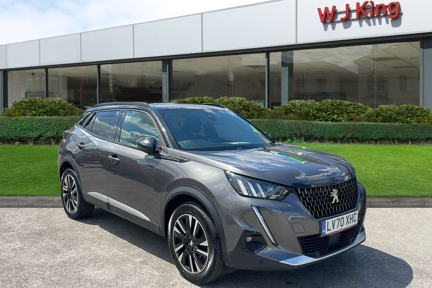 Main listing image - Peugeot 2008