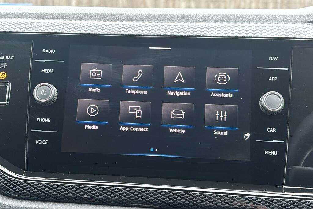 Main listing image - Volkswagen Taigo