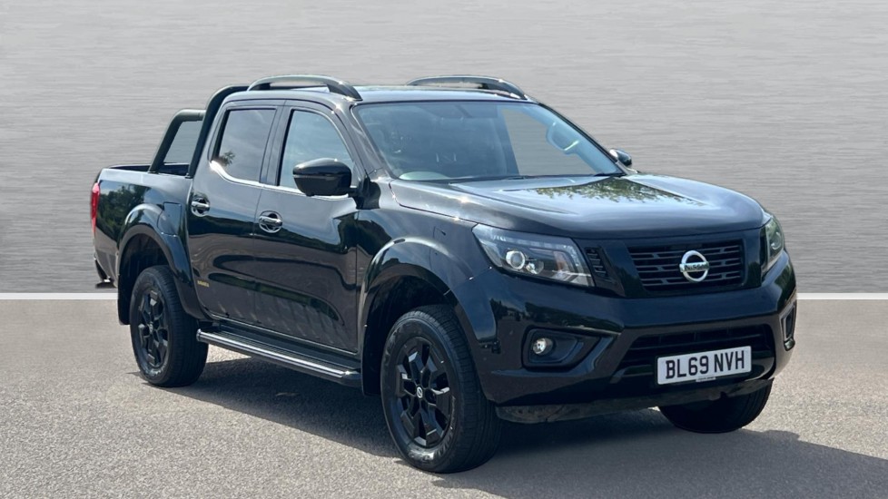 Main listing image - Nissan Navara