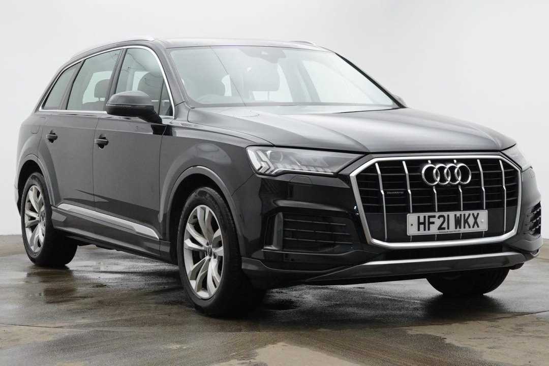 Main listing image - Audi Q7