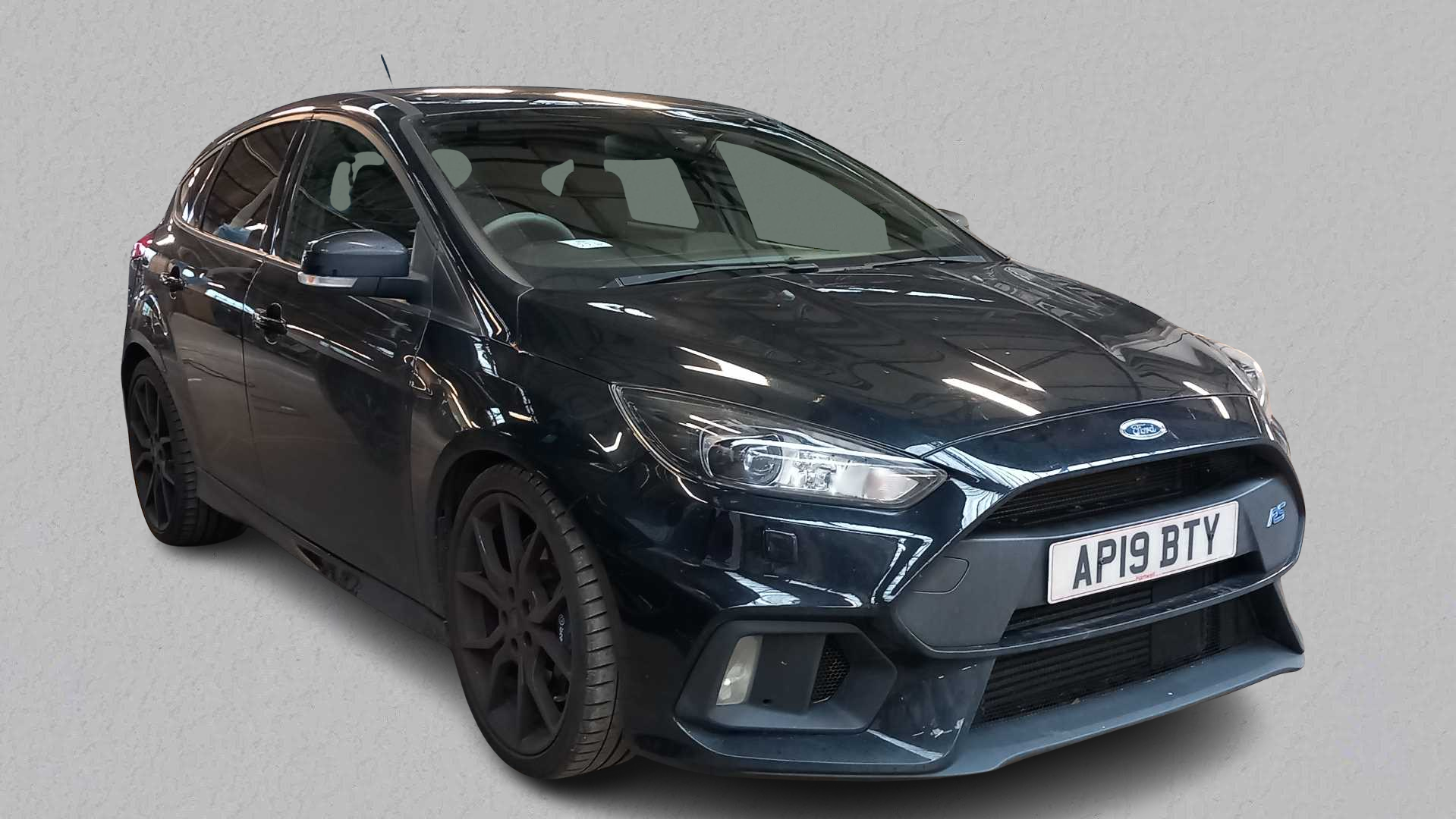 Main listing image - Ford Focus RS