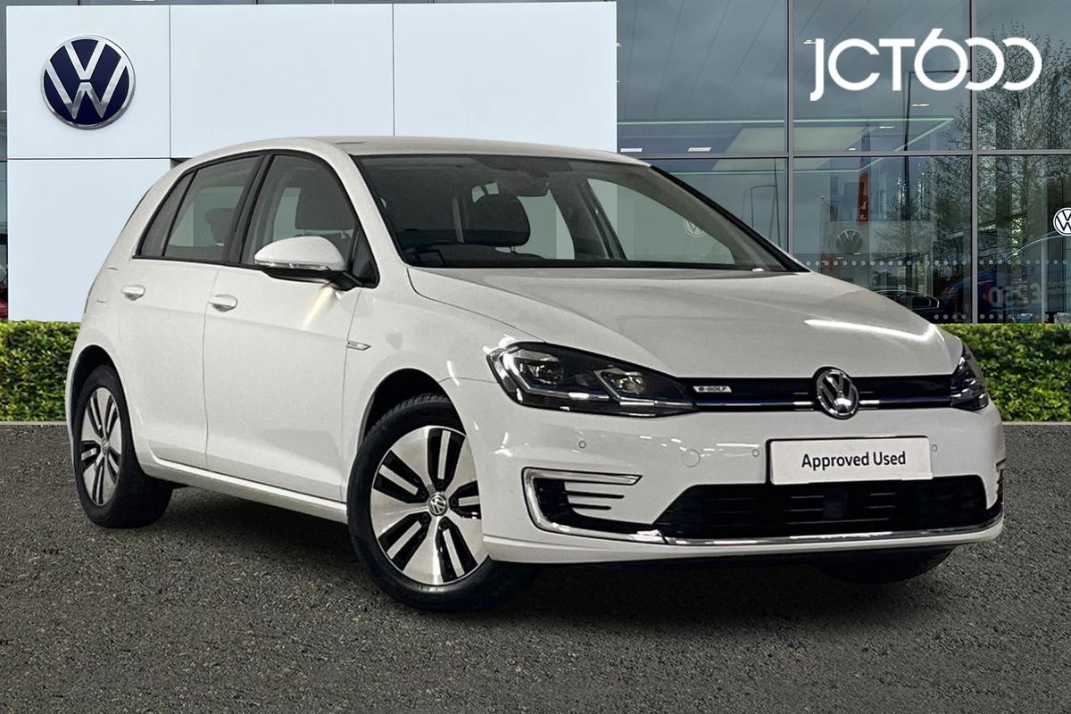 Main listing image - Volkswagen e-Golf