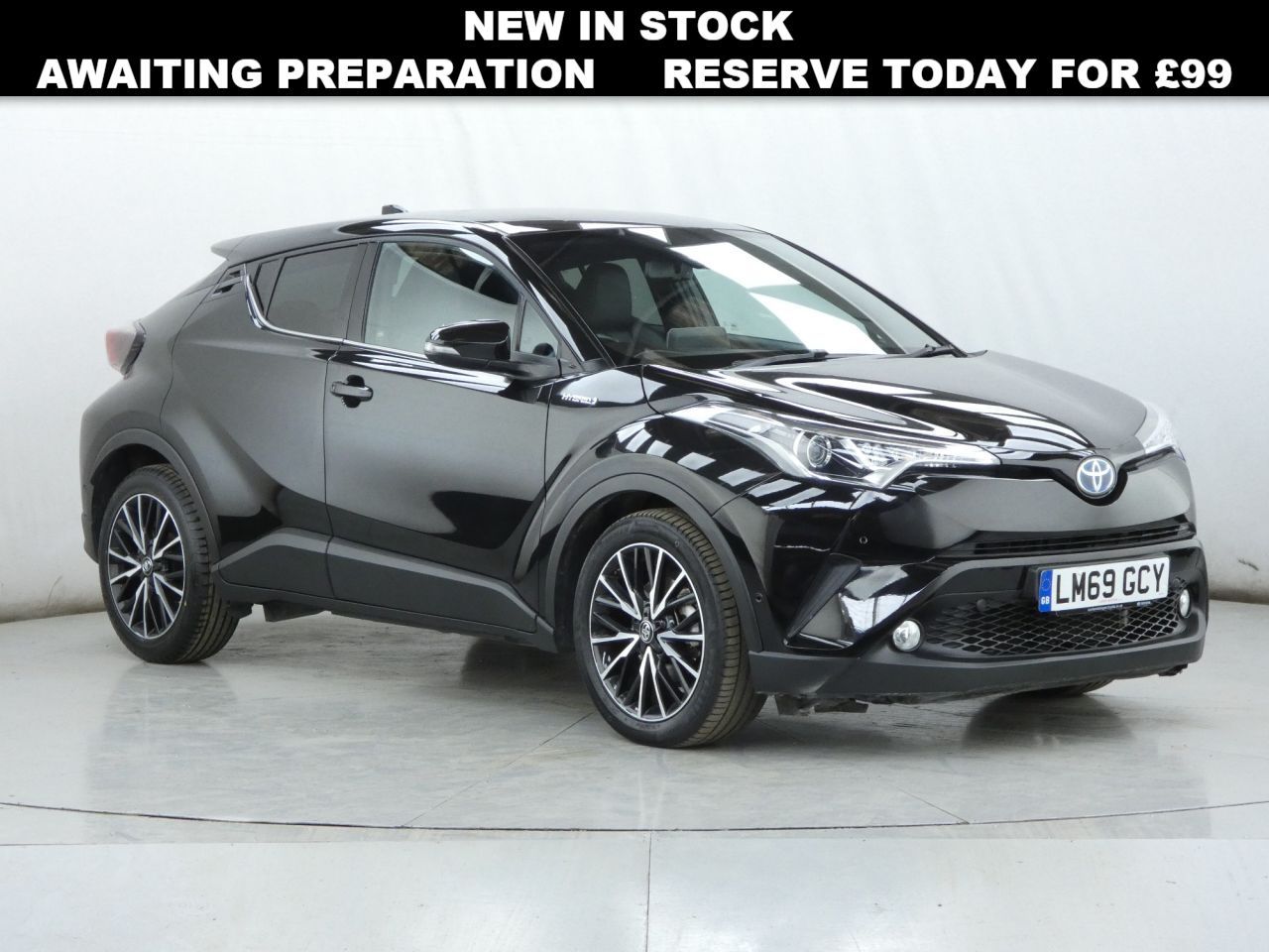 Main listing image - Toyota C-HR