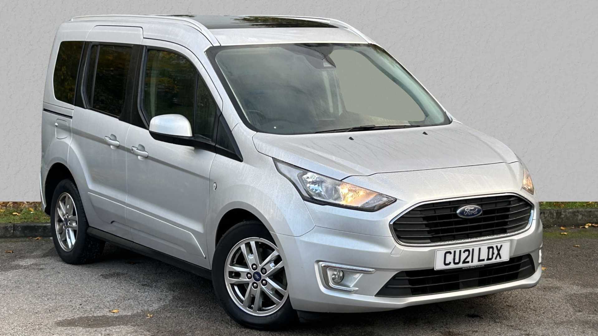 Main listing image - Ford Tourneo Connect