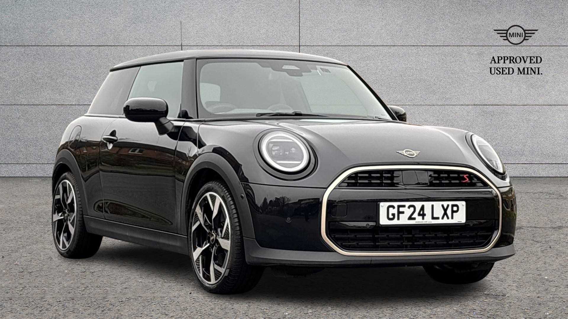 Main listing image - MINI Hatchback