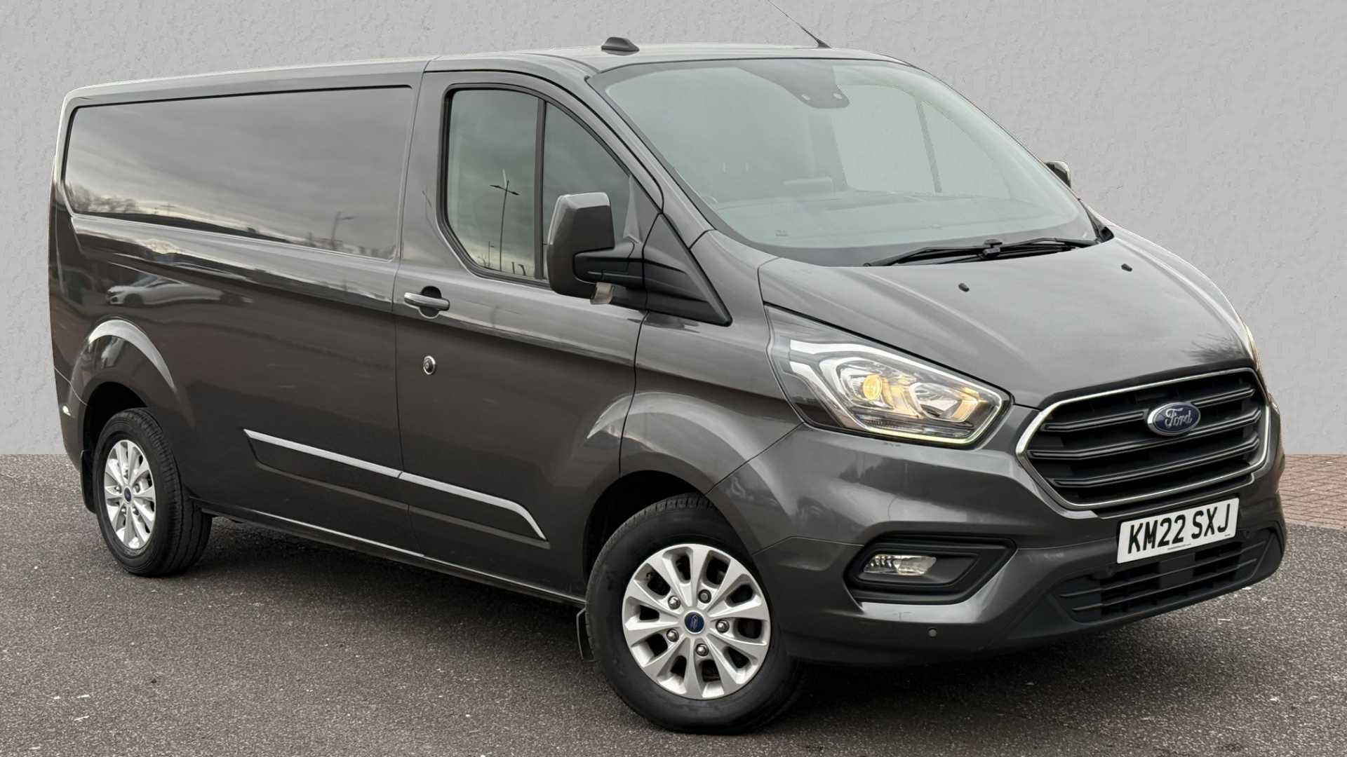 Main listing image - Ford Transit Custom