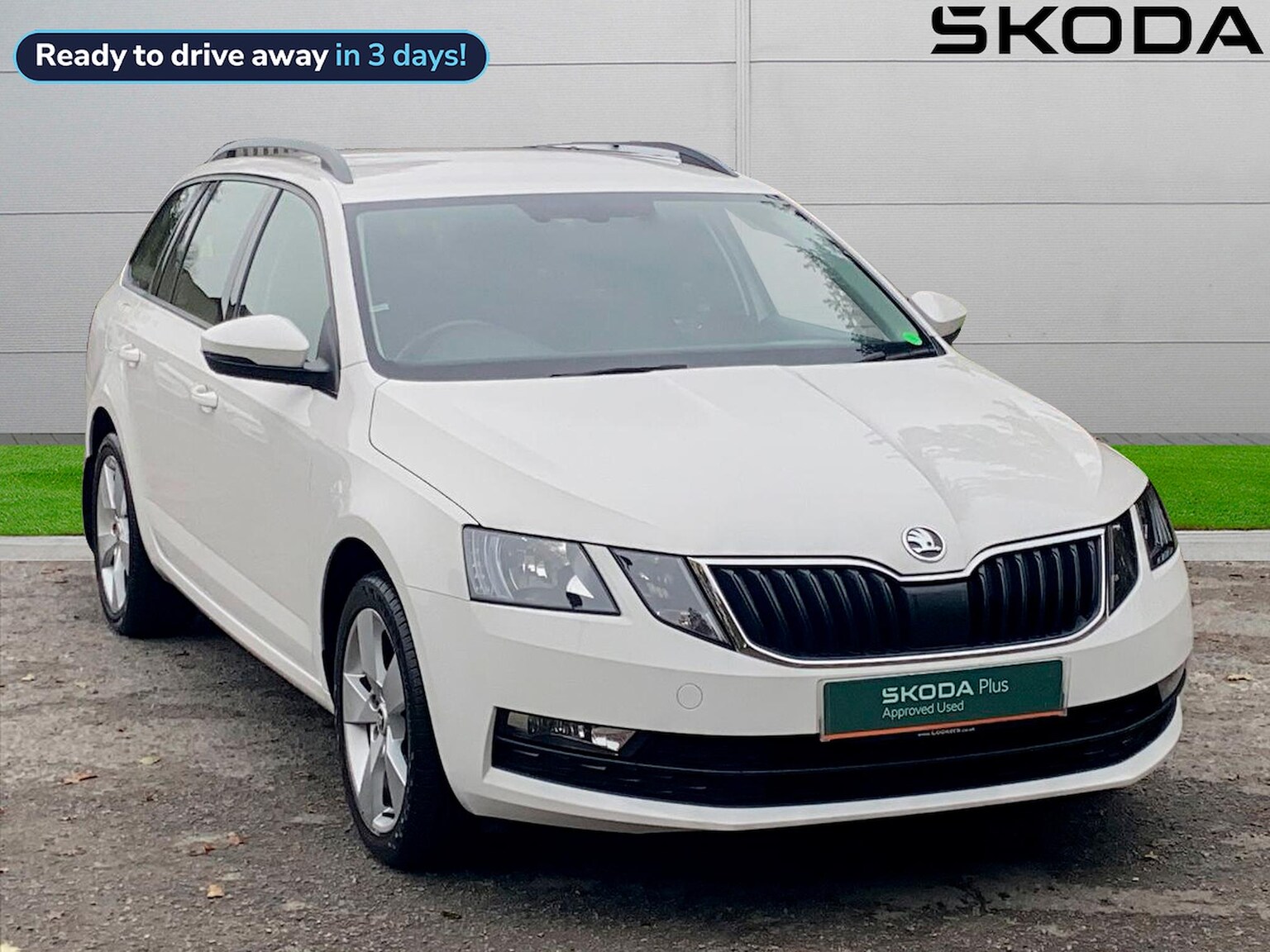 Main listing image - Skoda Octavia Estate