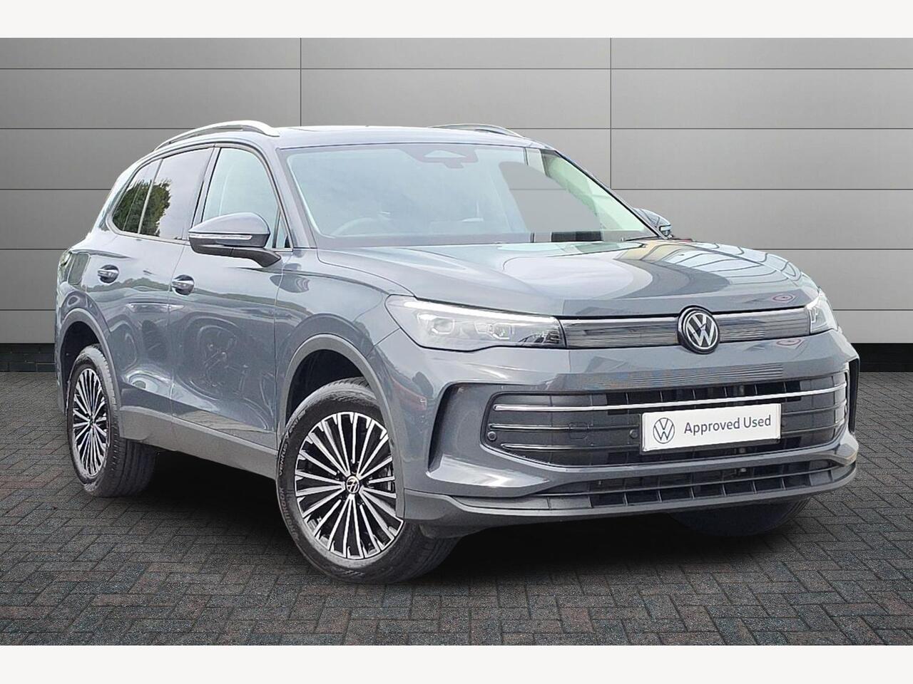 Main listing image - Volkswagen Tiguan